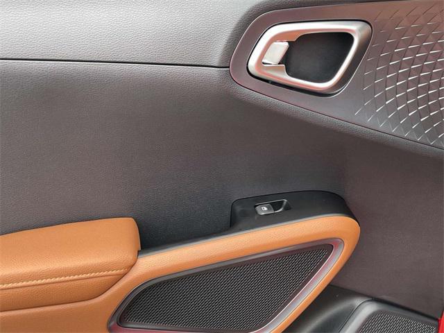 new 2025 Kia Soul car, priced at $26,026