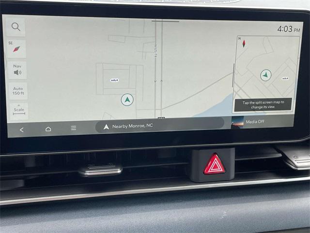 new 2025 Kia Carnival car, priced at $42,628