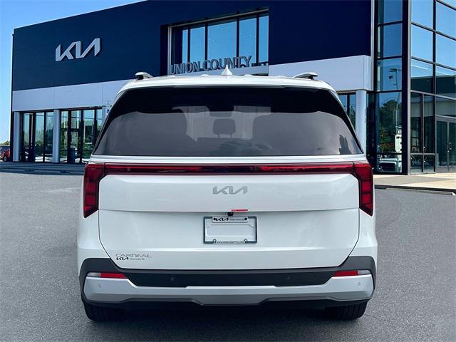new 2025 Kia Carnival car, priced at $42,628