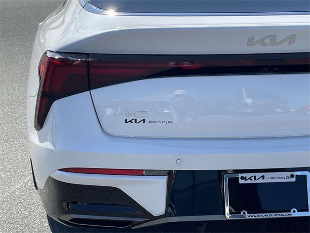 new 2026 Kia K5 car, priced at $28,924