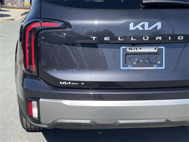 new 2025 Kia Telluride car, priced at $41,660