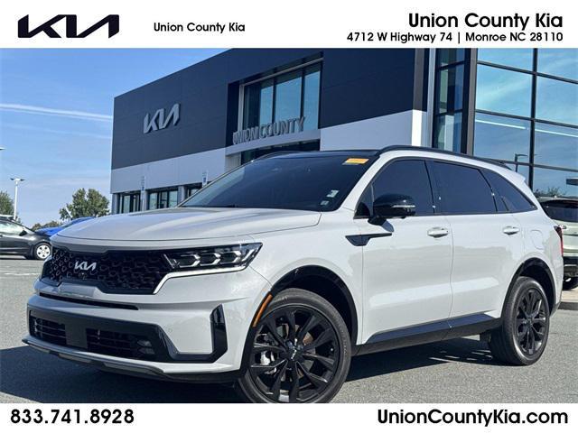 used 2023 Kia Sorento car, priced at $30,800