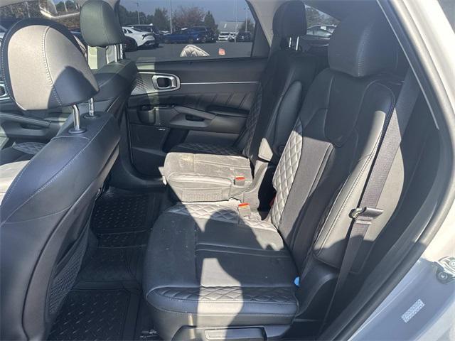 used 2023 Kia Sorento car, priced at $30,800