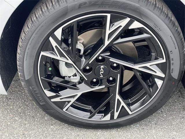 new 2026 Kia K5 car, priced at $29,177