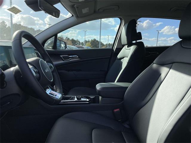new 2025 Kia Sportage car, priced at $29,339