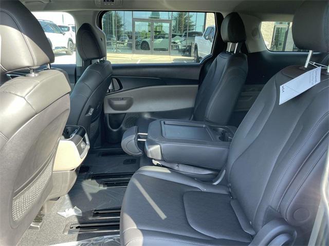 new 2026 Kia Carnival car, priced at $38,062
