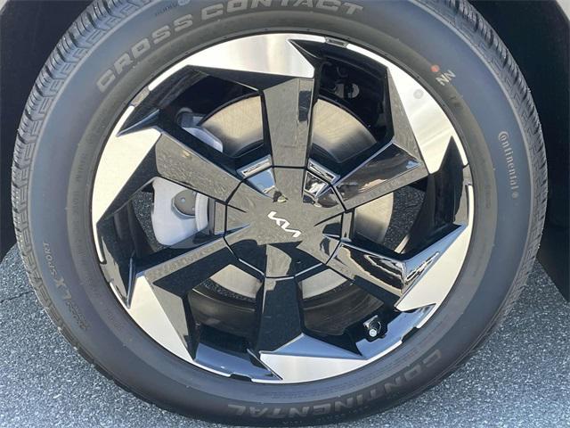 new 2025 Kia Sorento Hybrid car, priced at $38,116