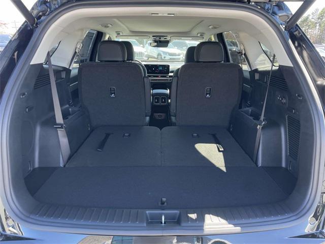 new 2025 Kia Sorento Hybrid car, priced at $38,116