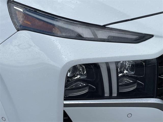 used 2022 Hyundai Santa Fe car, priced at $28,400