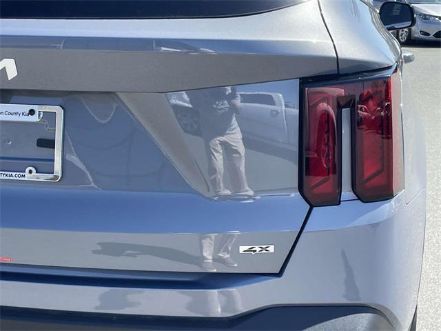 new 2025 Kia Sorento car, priced at $36,247