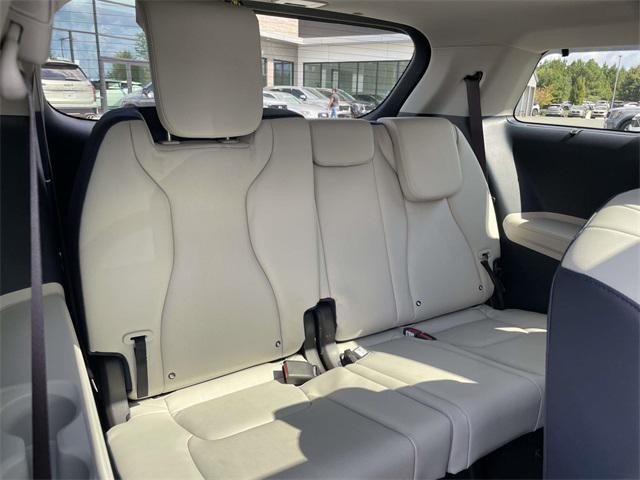 new 2026 Kia Carnival Hybrid car, priced at $49,003