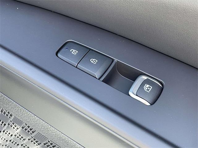 new 2026 Kia Carnival Hybrid car, priced at $53,297