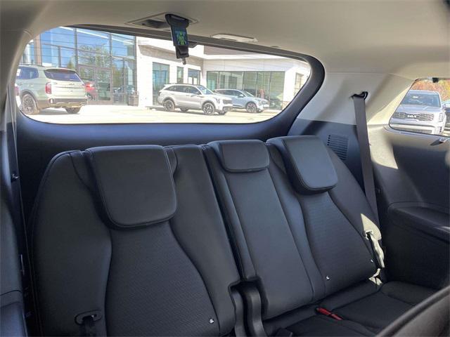 new 2026 Kia Carnival Hybrid car, priced at $53,297