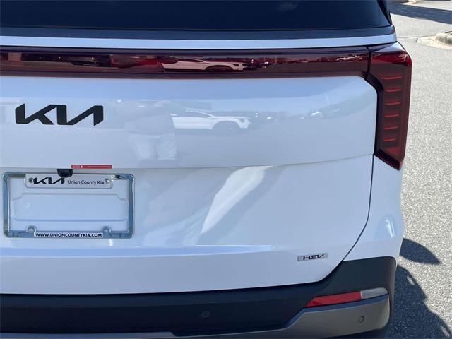 new 2026 Kia Carnival Hybrid car, priced at $53,297