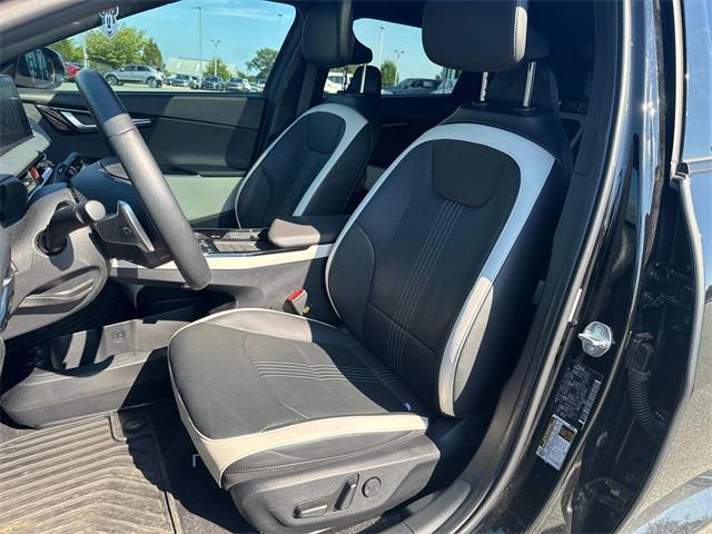 used 2023 Kia EV6 car, priced at $28,995
