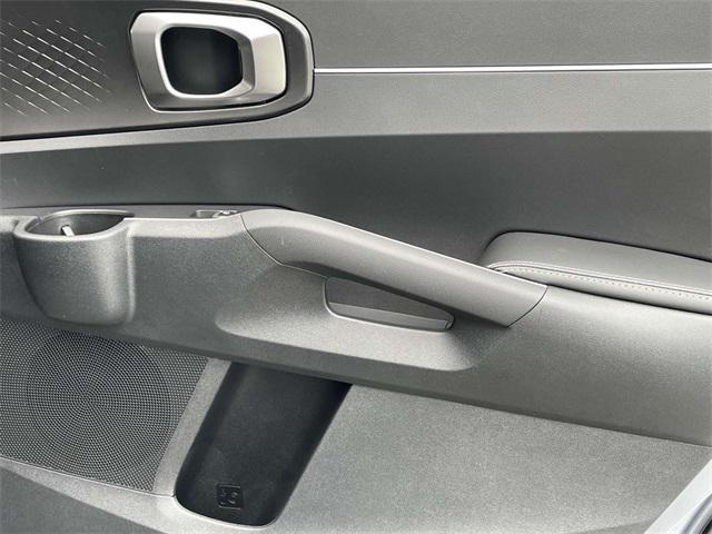 new 2025 Kia Sorento car, priced at $31,448