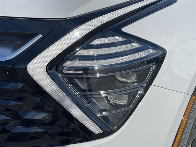 new 2025 Kia Sportage car, priced at $36,236