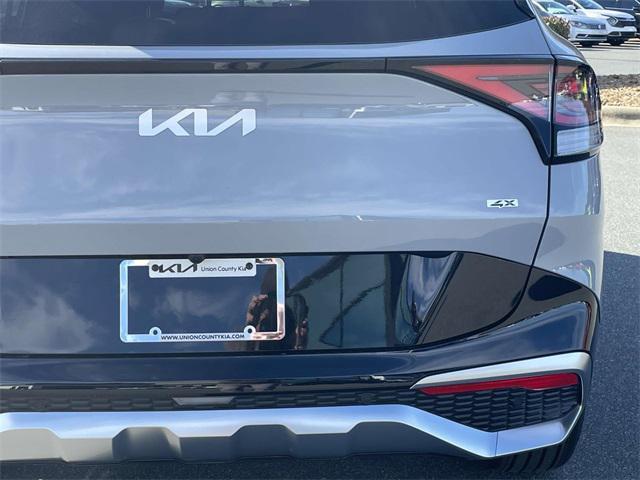 new 2025 Kia Sportage car, priced at $36,236