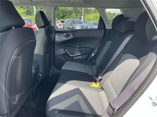 new 2025 Kia Soul car, priced at $25,606