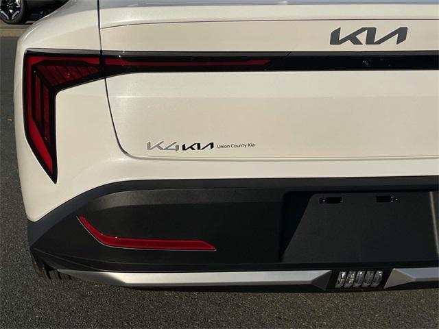 new 2025 Kia K4 car, priced at $25,265