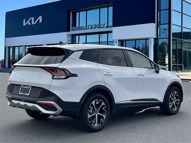 new 2025 Kia Sportage car, priced at $29,555