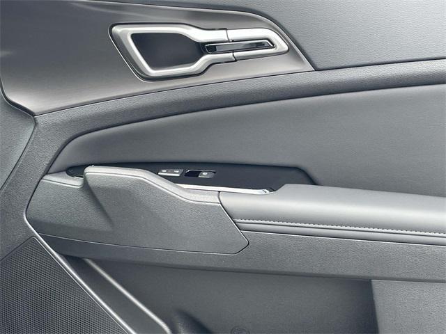 new 2025 Kia Sportage car, priced at $29,555