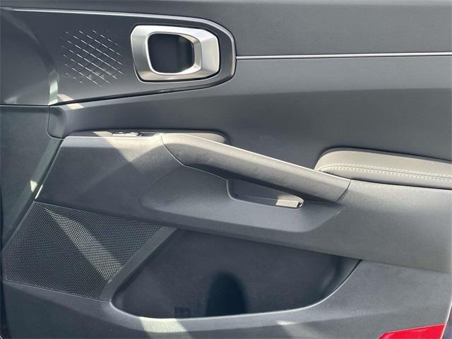 new 2025 Kia Sorento car, priced at $31,448