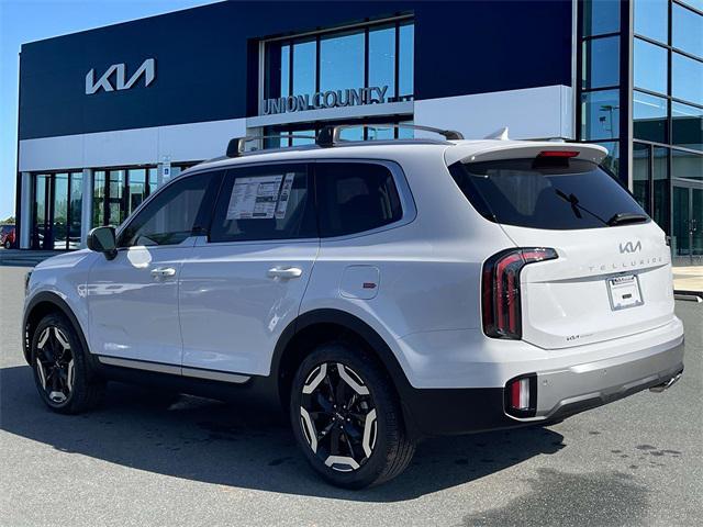 new 2025 Kia Telluride car, priced at $42,800