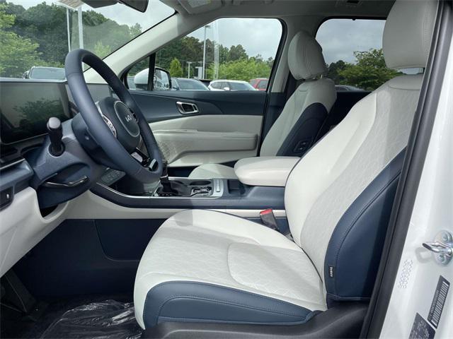 new 2025 Kia Carnival car, priced at $42,479