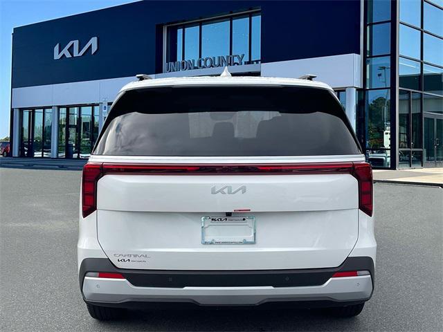 new 2025 Kia Carnival car, priced at $42,479