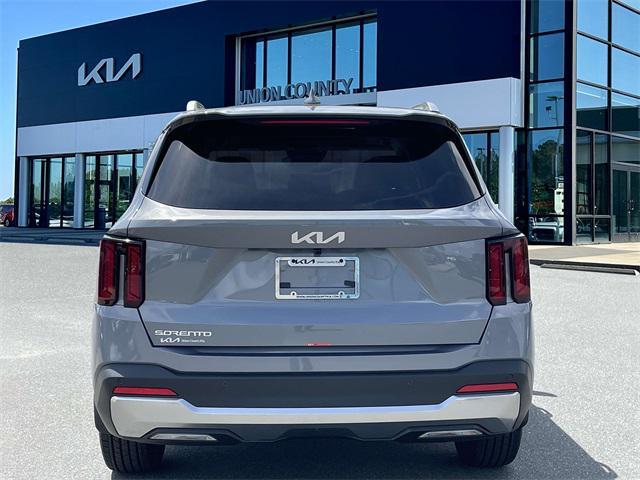 new 2025 Kia Sorento car, priced at $35,529