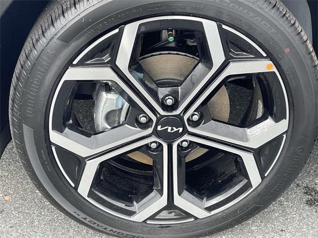 new 2025 Kia Niro car, priced at $35,087