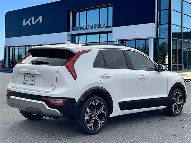new 2025 Kia Niro car, priced at $35,087