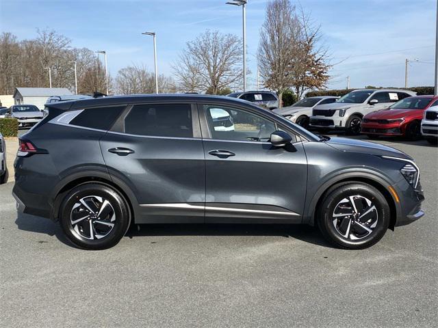 new 2025 Kia Sportage Hybrid car, priced at $28,411