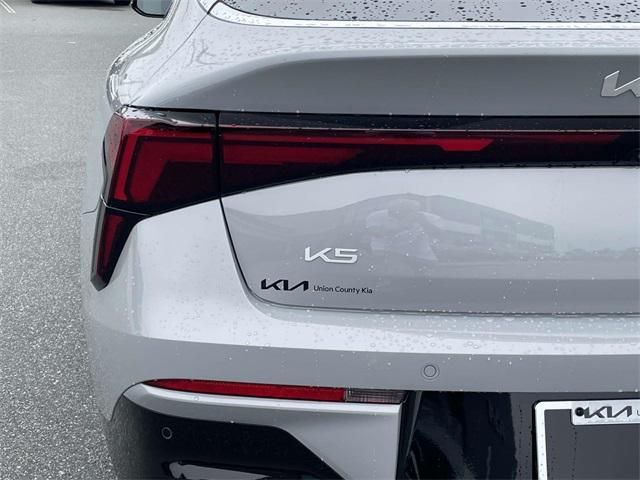 new 2025 Kia K5 car, priced at $30,319