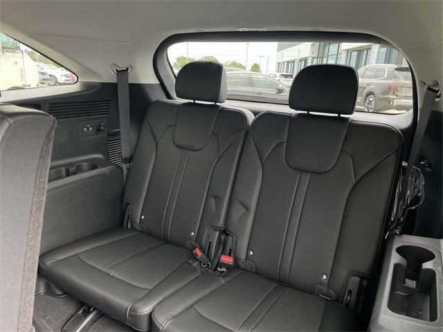 new 2025 Kia Sorento car, priced at $36,710