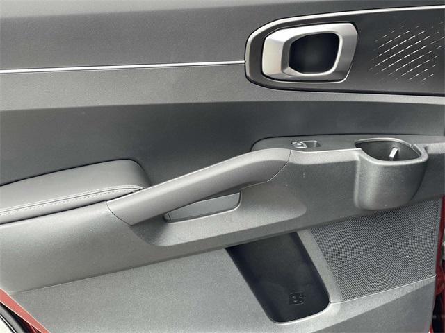 new 2025 Kia Sorento car, priced at $36,710