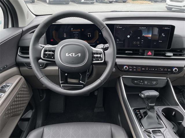 new 2025 Kia Carnival car, priced at $42,479