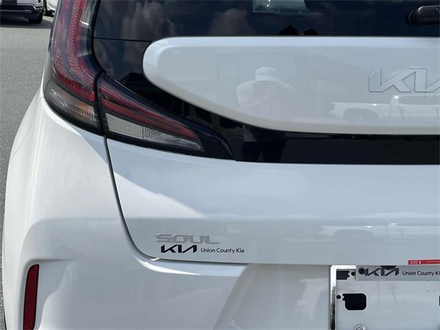 new 2025 Kia Soul car, priced at $26,026