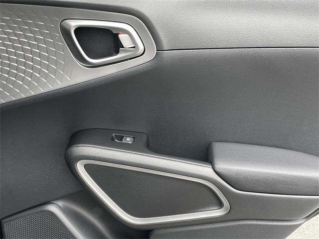 new 2025 Kia Soul car, priced at $23,893