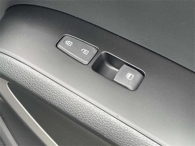 new 2025 Kia Soul car, priced at $23,893