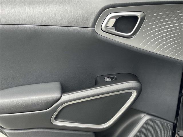 new 2025 Kia Soul car, priced at $23,893