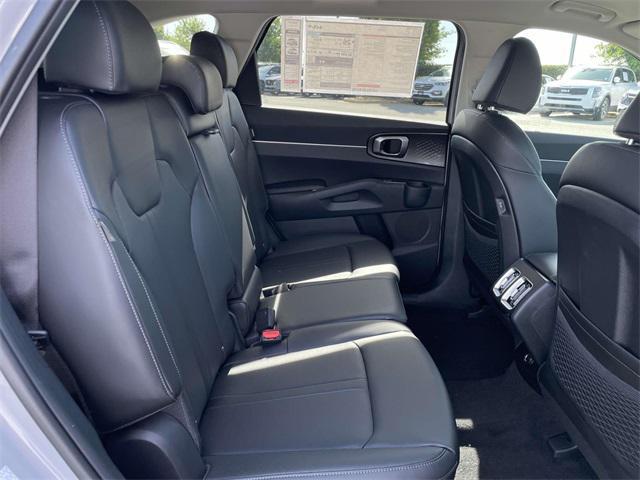 new 2025 Kia Sorento car, priced at $34,751