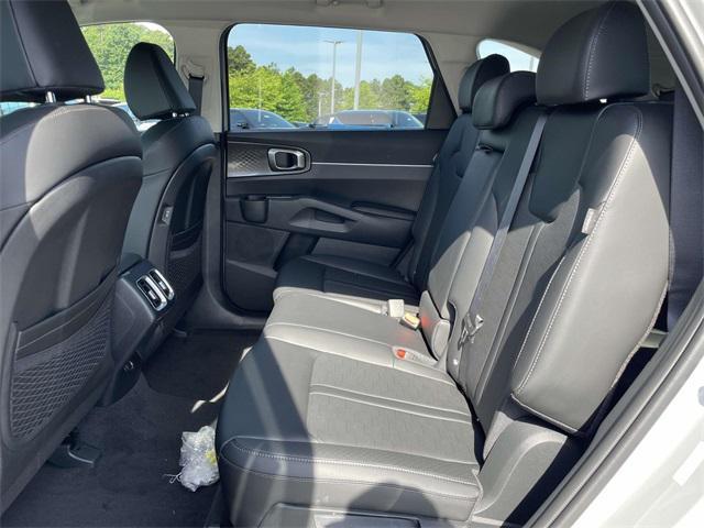 new 2025 Kia Sorento car, priced at $34,751