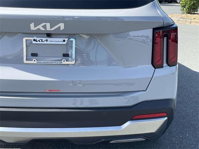 new 2025 Kia Sorento car, priced at $34,751