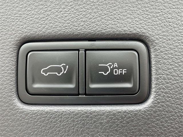 new 2026 Kia Carnival Hybrid car, priced at $53,871