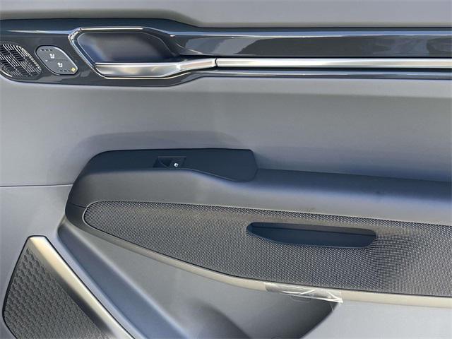 new 2026 Kia EV9 car, priced at $62,180