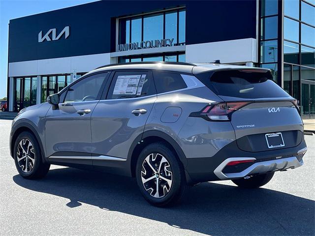 new 2025 Kia Sportage car, priced at $29,990