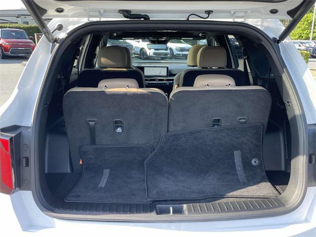 used 2025 Kia Sorento car, priced at $44,550