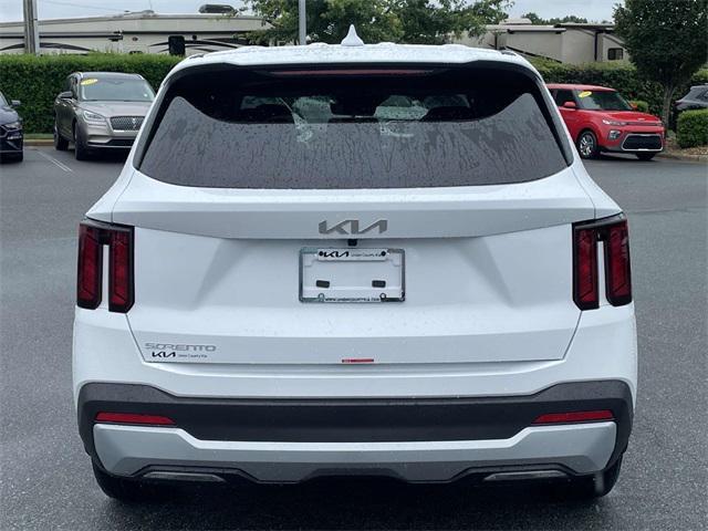 new 2025 Kia Sorento car, priced at $30,912